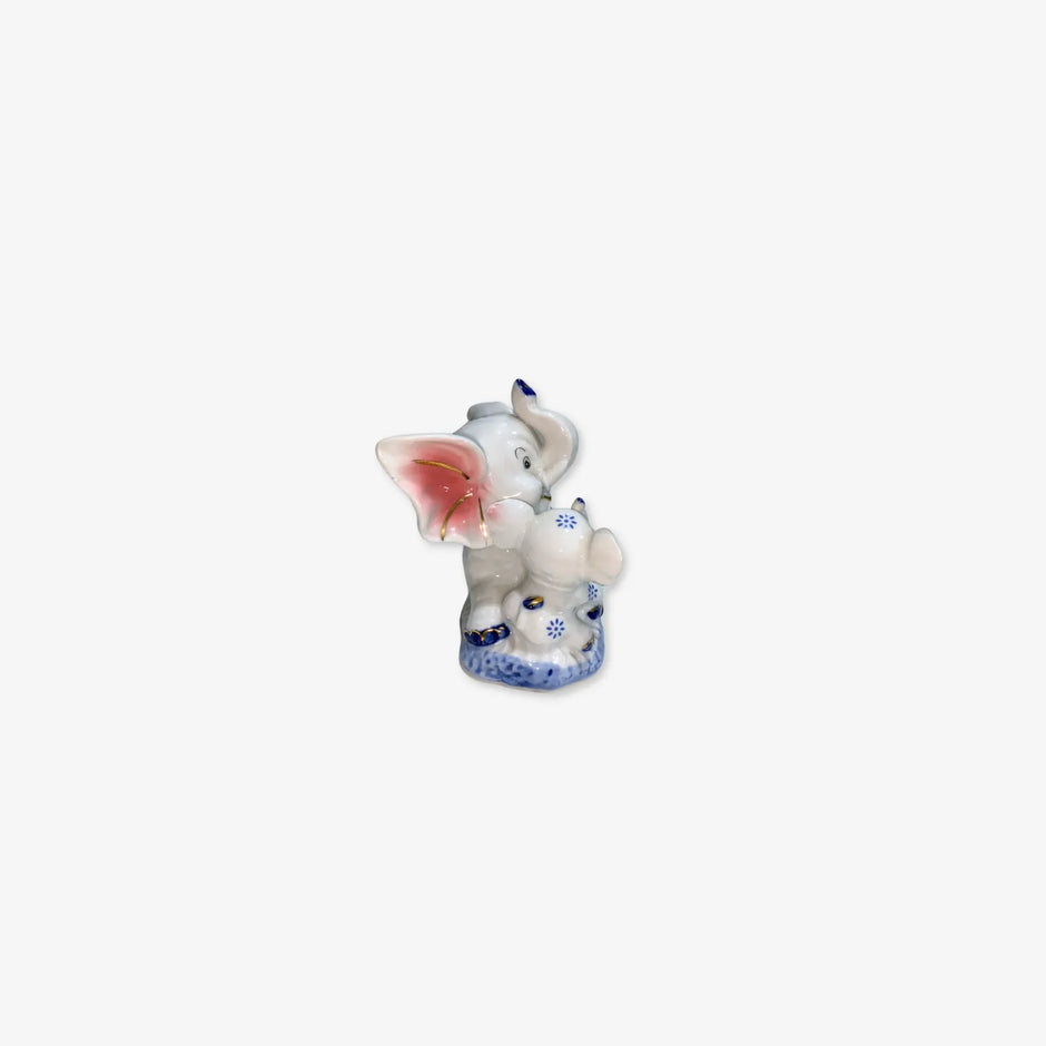 Figuritas de Elefantes hecho de cerámica para decoración 