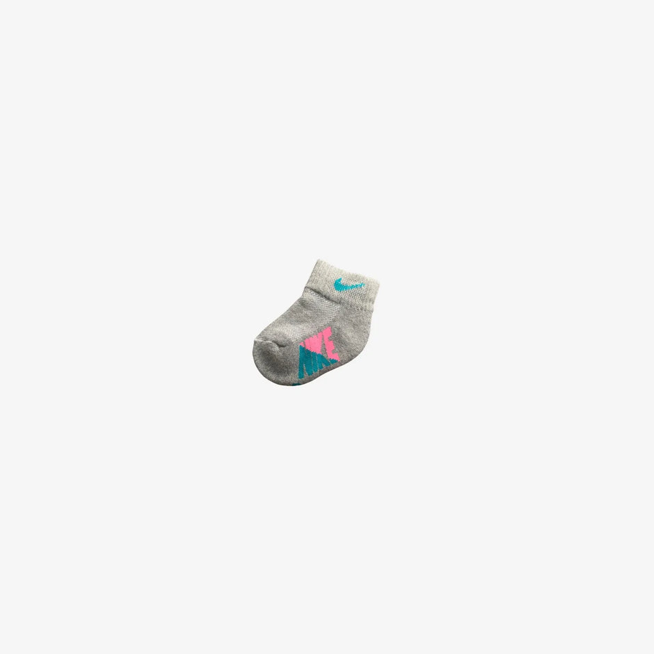 MEDIAS NIKE PARA BEBE TALLA 0