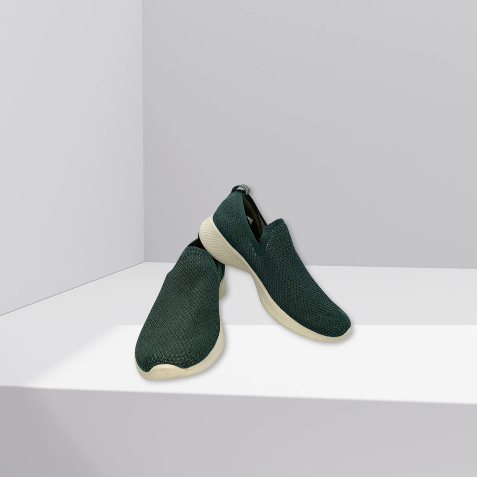 zapatillas deportivas color verde pacay para mujer