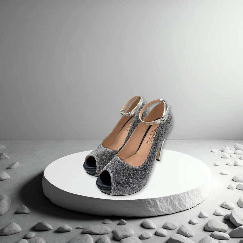Tacones con correa para mujer con plataforma acabado de brillo
