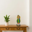 Escultura de la Virgen de Guadalupe de cerámica tamaño mediano