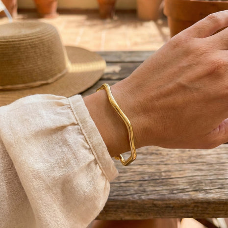 Brazalete K-Slim Ulsan - Estilo Coreano