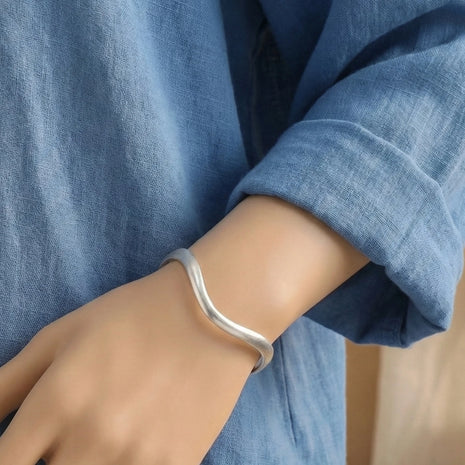 Brazalete K-Slim Changwon - Estilo Coreano