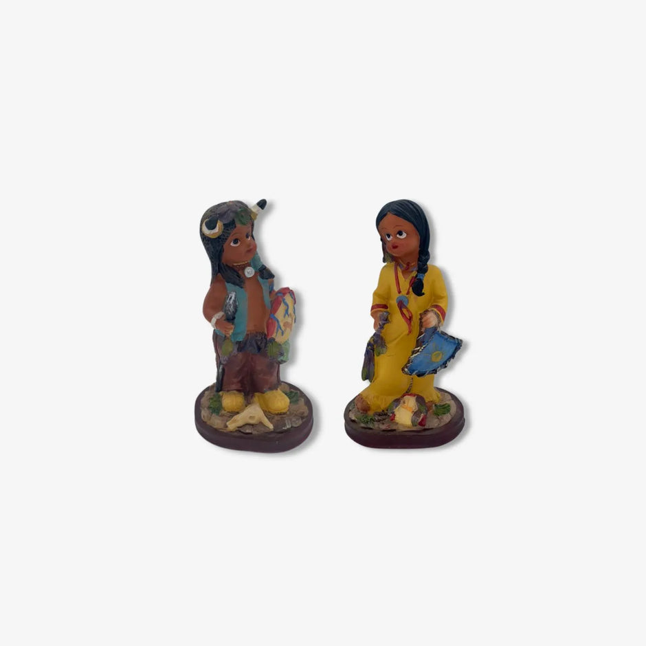 Juego de 2 estatuillas vintage de India nativa  de cerámica  , molde de resina, pintado a mano