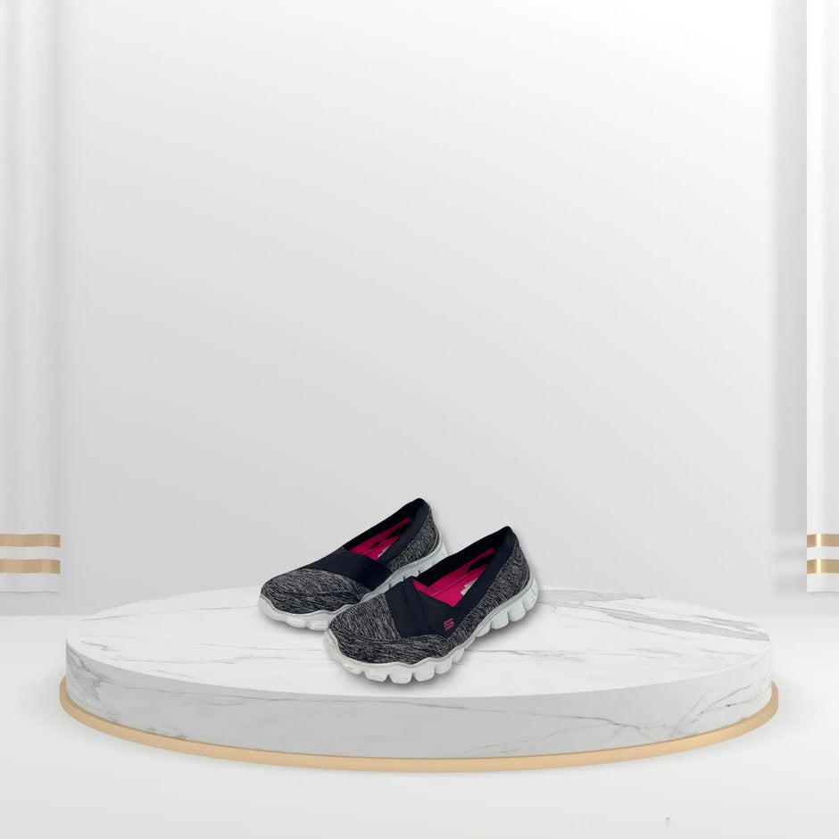 Zapatillas Mocasin para mujer color plomo