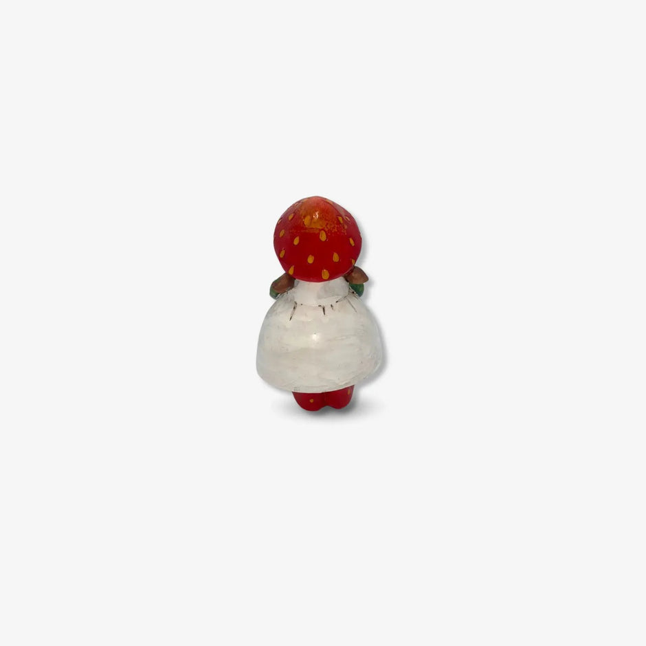 Adorno Figura Decorativa de Niños  con Cesta de Fresas