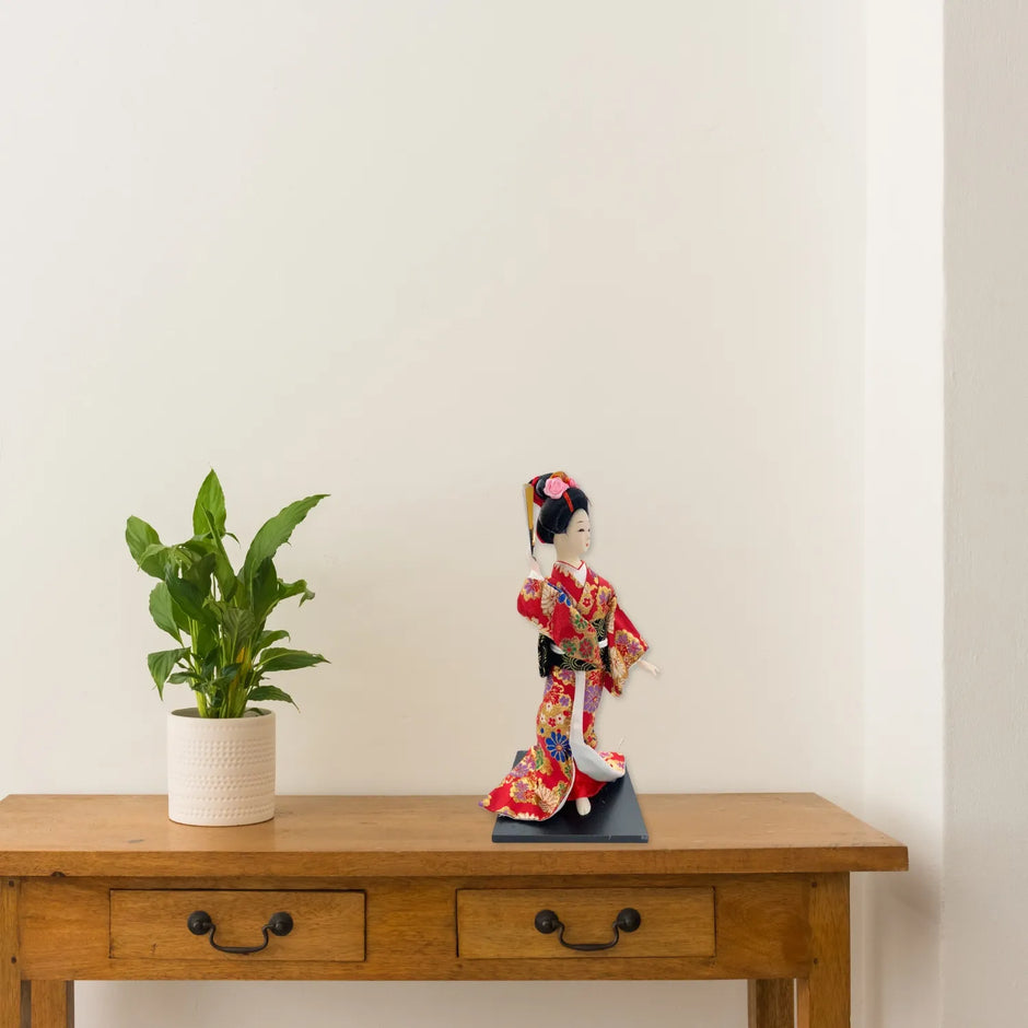 Muñeca de decoración japonesa, kimono para decoración de escritorio con abanico