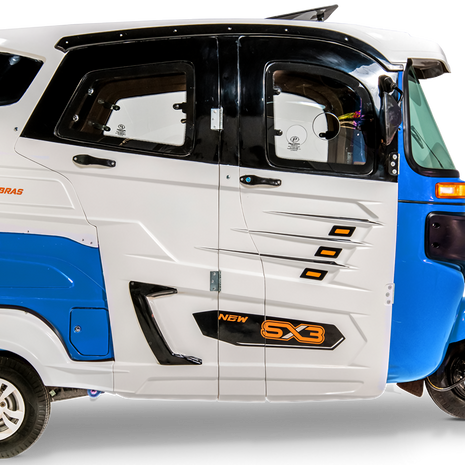 Mototaxi Bajaj 4T RE CROM UG 2026 - Edición Tablero Smart & Cromado Premium