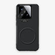 Case CamShield Carbono Xiaomi 15 en Negro Grafito: diseño en fibra de carbono, tapa de cámara que se abre como parante, compatible con accesorios magnéticos