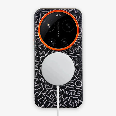 Case Core Paracas Armor Magnético Xiaomi 17 Ultra en Negro: funda con diseño garabato y aro metálico naranja en la cámara, con aro magnético