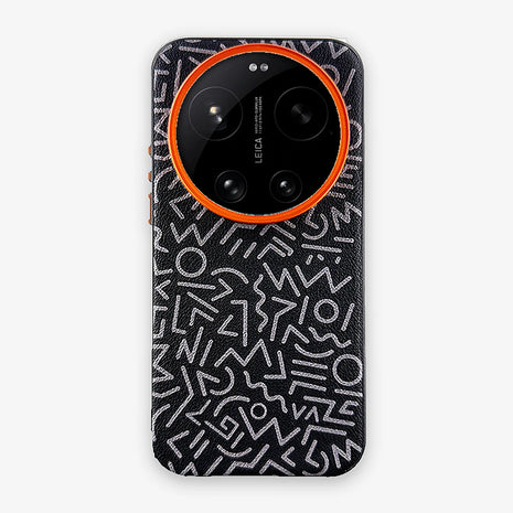 Case Core Paracas Armor Xiaomi 17 Ultra en Negro: funda con diseño garabato y aro metálico naranja en la cámara