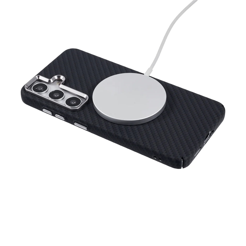 Case Ultra Delgado con Diseño Fibra de Carbono para Galaxy S24 Plus | Luxo Negro 04