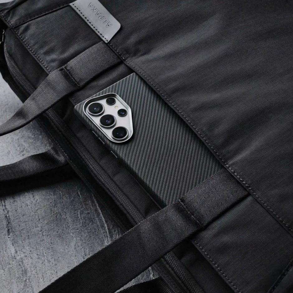Case Ultra Delgado con Diseño Fibra de Carbono para Galaxy S24 Ultra | Luxo Negro 04