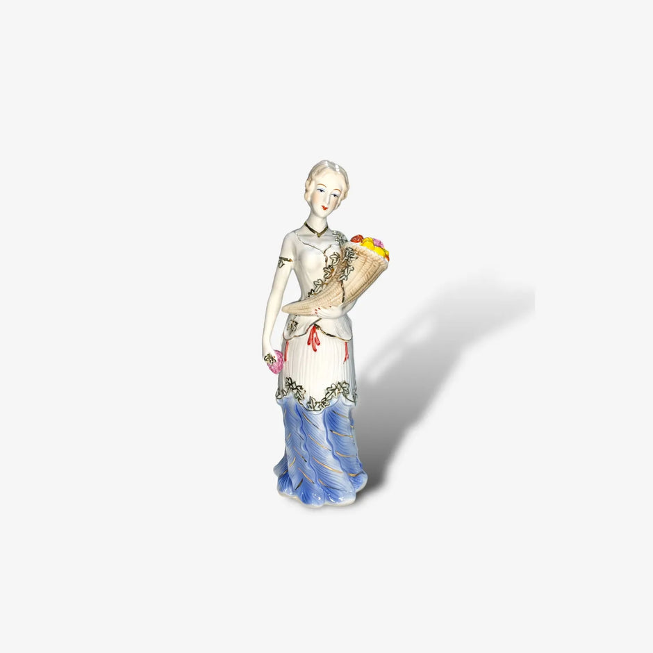 Figura Decorativa Dama Con Frutas Porcelana 