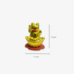 Gato de la suerte solar color dorado con base