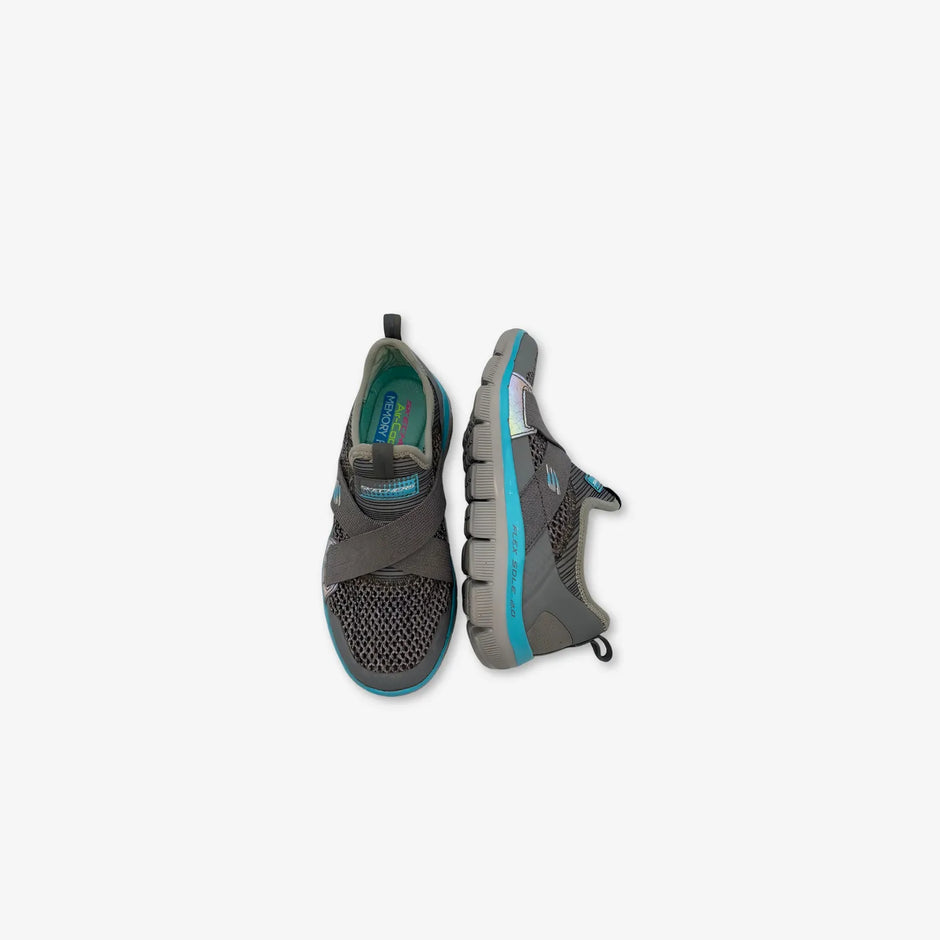 Zapatillas Sketchers  para niño con Toques Turquesa