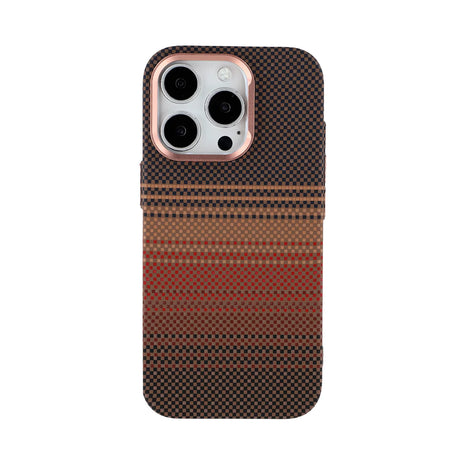 Case Ultra Delgado con Diseño Fibra de Carbono para iPhone 15 Pro Max | Luxo Naranja 03