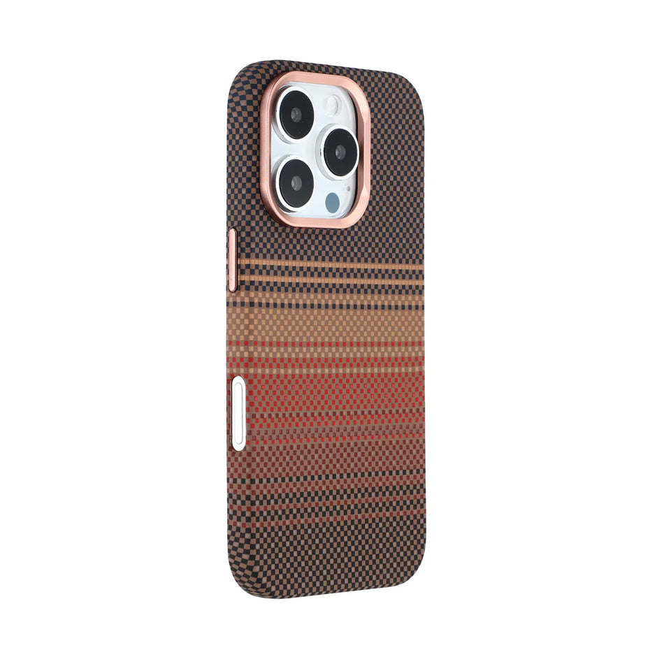 Case Ultra Delgado con Diseño Fibra de Carbono - iPhone 16 Pro | Luxo Naranja 03