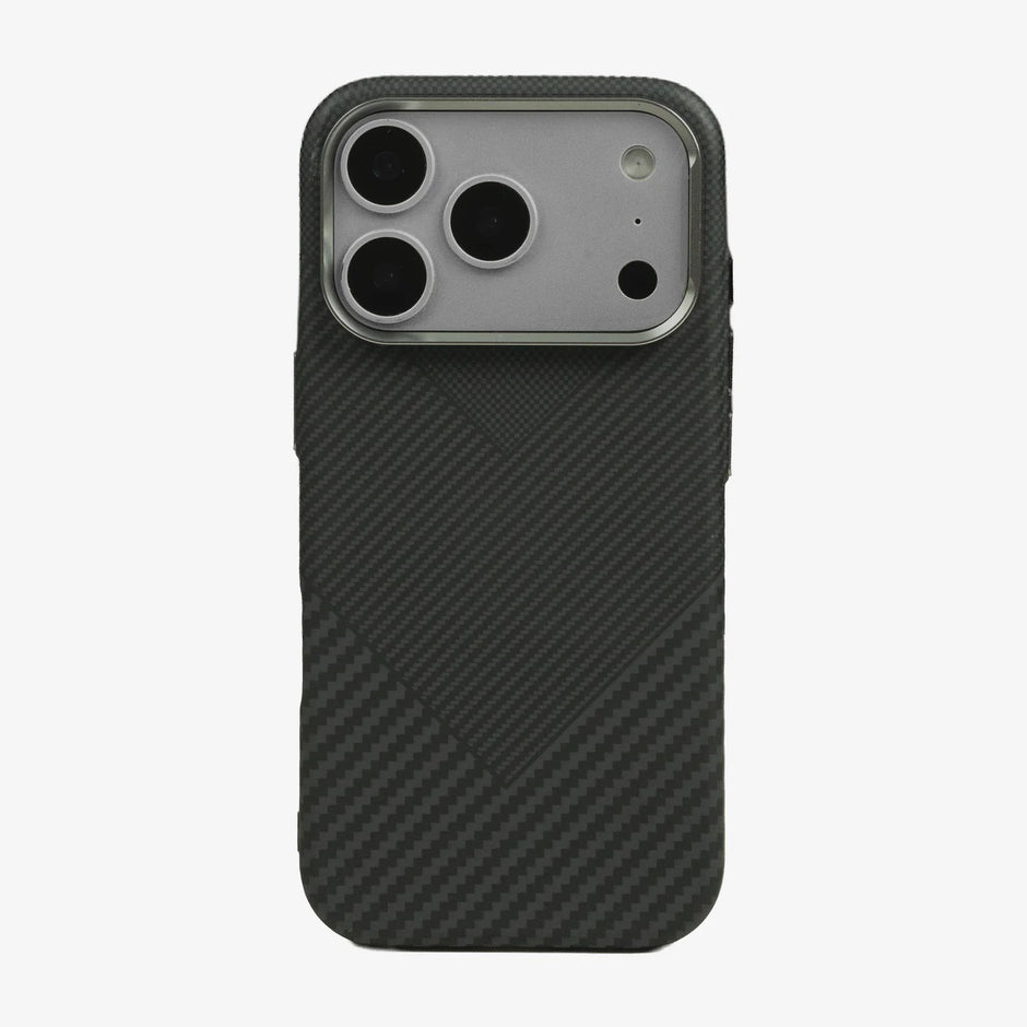 Case Ultra Delgado con Diseño Fibra de Carbono para iPhone 17 Pro | Luxo Negro 02