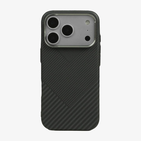 Case Ultra Delgado con Diseño Fibra de Carbono para iPhone 17 Pro | Luxo Negro 02